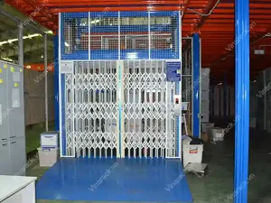 Vận thăng nâng hàng