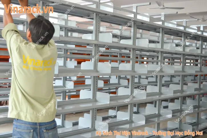 Lắp đặt hệ thống kệ sách thư viện trọn gói